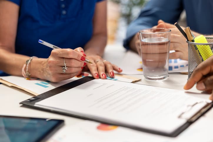 Vale a pena entrar em um consórcio em andamento?