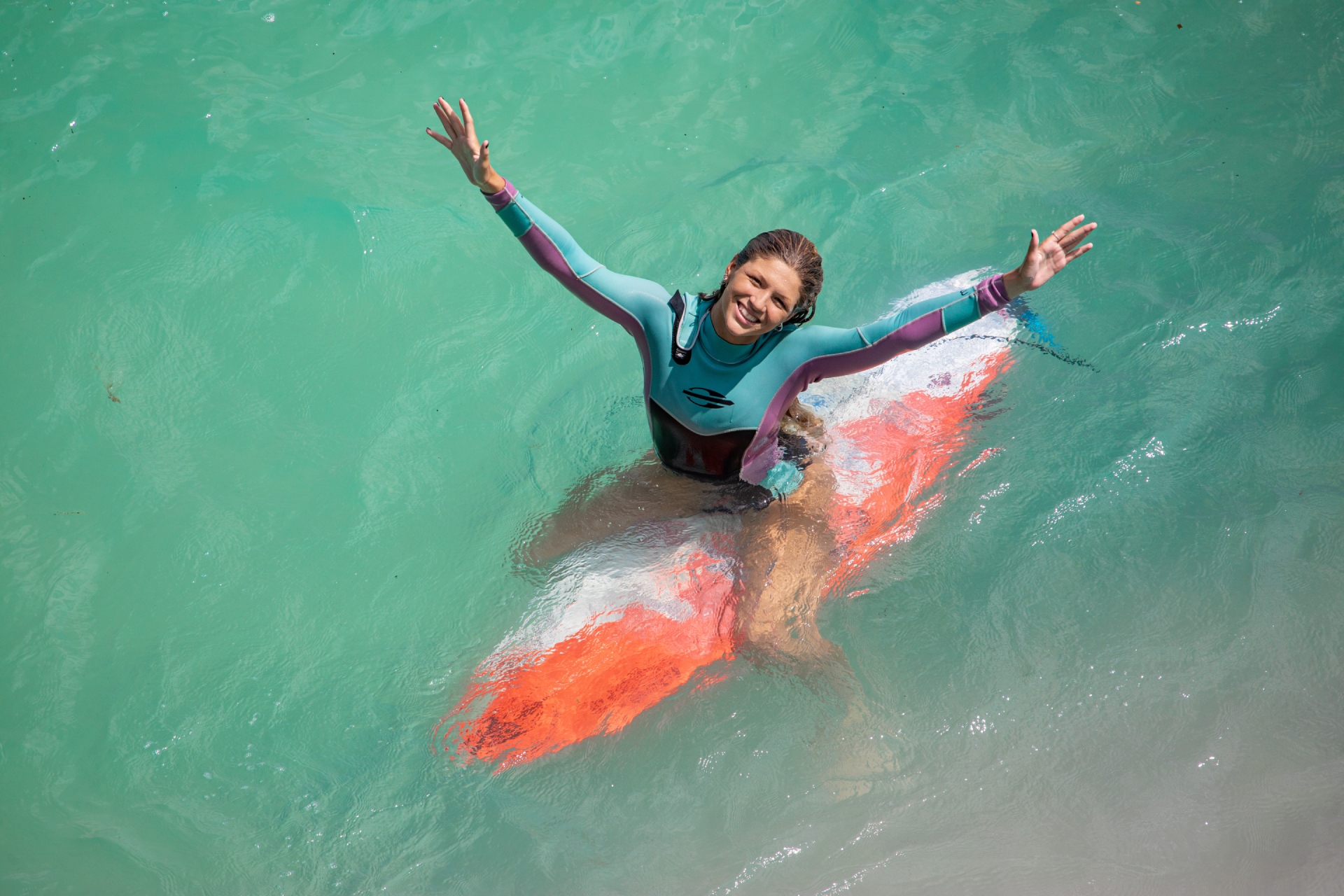 Impulsionando a marca - Luara Mandelli e Ademicon